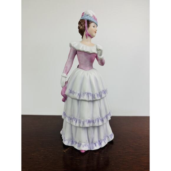 Homco #1431 Porcelain Figurine Victorian Lady 8.5 in - Picture 4 of 16